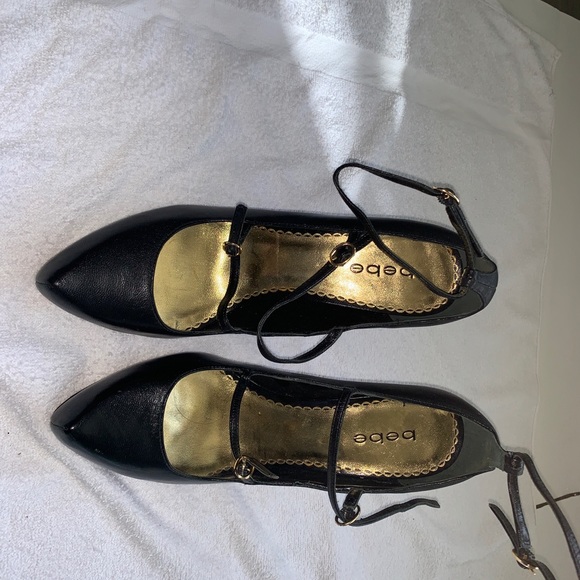 BeBe strikes again w/ Classic Narrow Closed Toe. - Picture 2 of 8